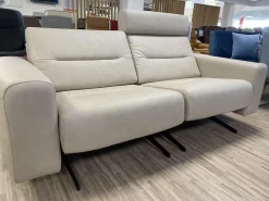 Stressless 2-Sitzer-Sofas|Sofa Stella 2-Sitzer Leder Paloma Fog Beige Armlehne S1 Breit Stahlkufe Schwarz Matt