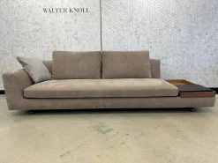Walter Knoll Daybeds & Recamieren|2-Sitzer-Sofas|Sofa Tama Living 821 Leder Velvet 1484 Hazelnut Braun Gestell Nussbaum Mit Splint Geölt Mit Kissen Und Tablett