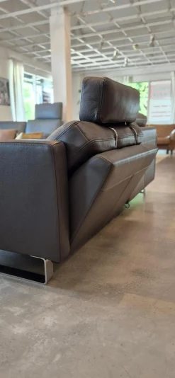 Violetta 2-Sitzer-Sofas|Sofa Tino Leder 80 Nachtgrau mit Kopfstütze und Fußteil