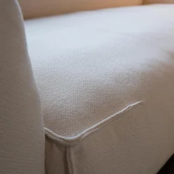 freistil Rolf Benz 2-Sitzer-Sofas|Sofabank 136 Stoff Rohi Credo Snow PG 7800 Weiß Stahlfuß Tiefschwarz RAL 9005