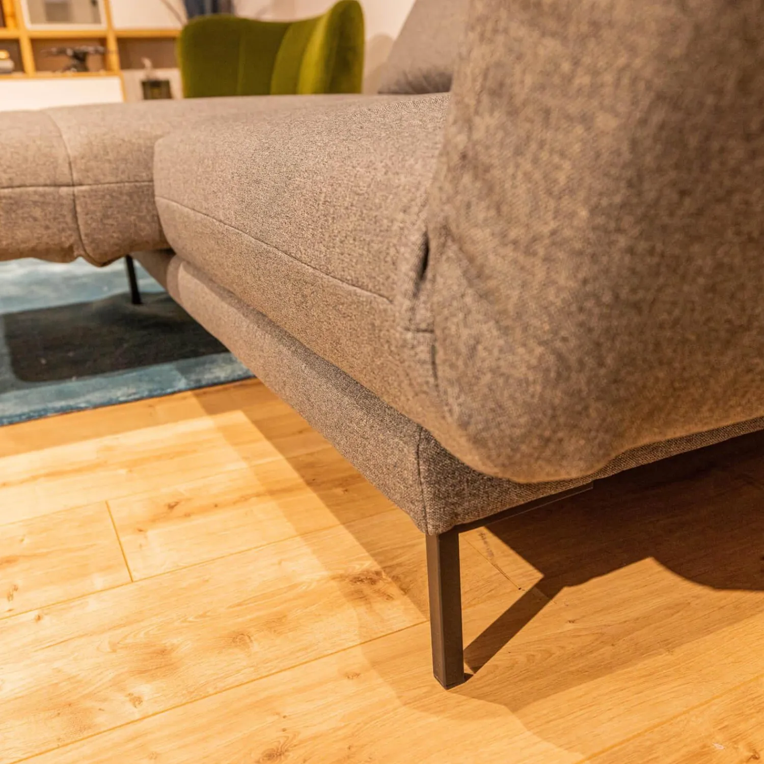 freistil Rolf Benz 2-Sitzer-Sofas|Sofabank Liege 140 Stoff 3041 Zeltgrau Winkelfuß Schwarz Mit Klappbaren Armteilen