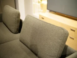 Rolf Benz 2-Sitzer-Sofas|Sofabank Liv Smart 536 Stoff 24.140 Grüngrau Gestell Aluminium Feinstruktur Pulverbeschichtet Matt RAL 9017 Schwarz Mit Rückenkissen