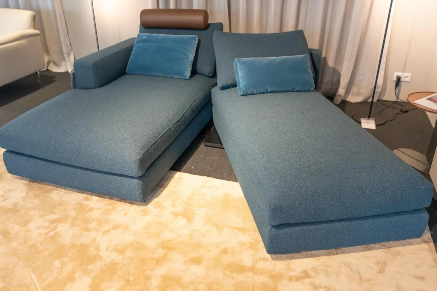 Weibelweibel 2-Sitzer-Sofas|Sofakombination Marlo Stoff Juna Petrolblau U1523J Blau Fuß Schwarz Mit Rückenkissen 903