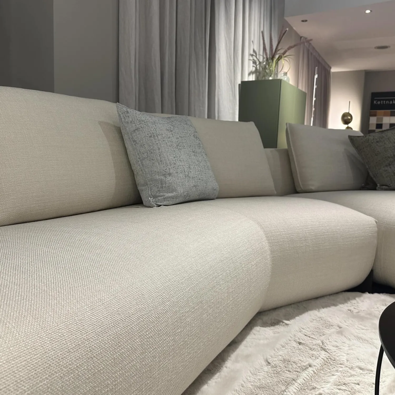 Leolux Ecksofas|Sofakombination Naila Stoff Essential 26 Egret Beige Fuß Eiche Night Matt