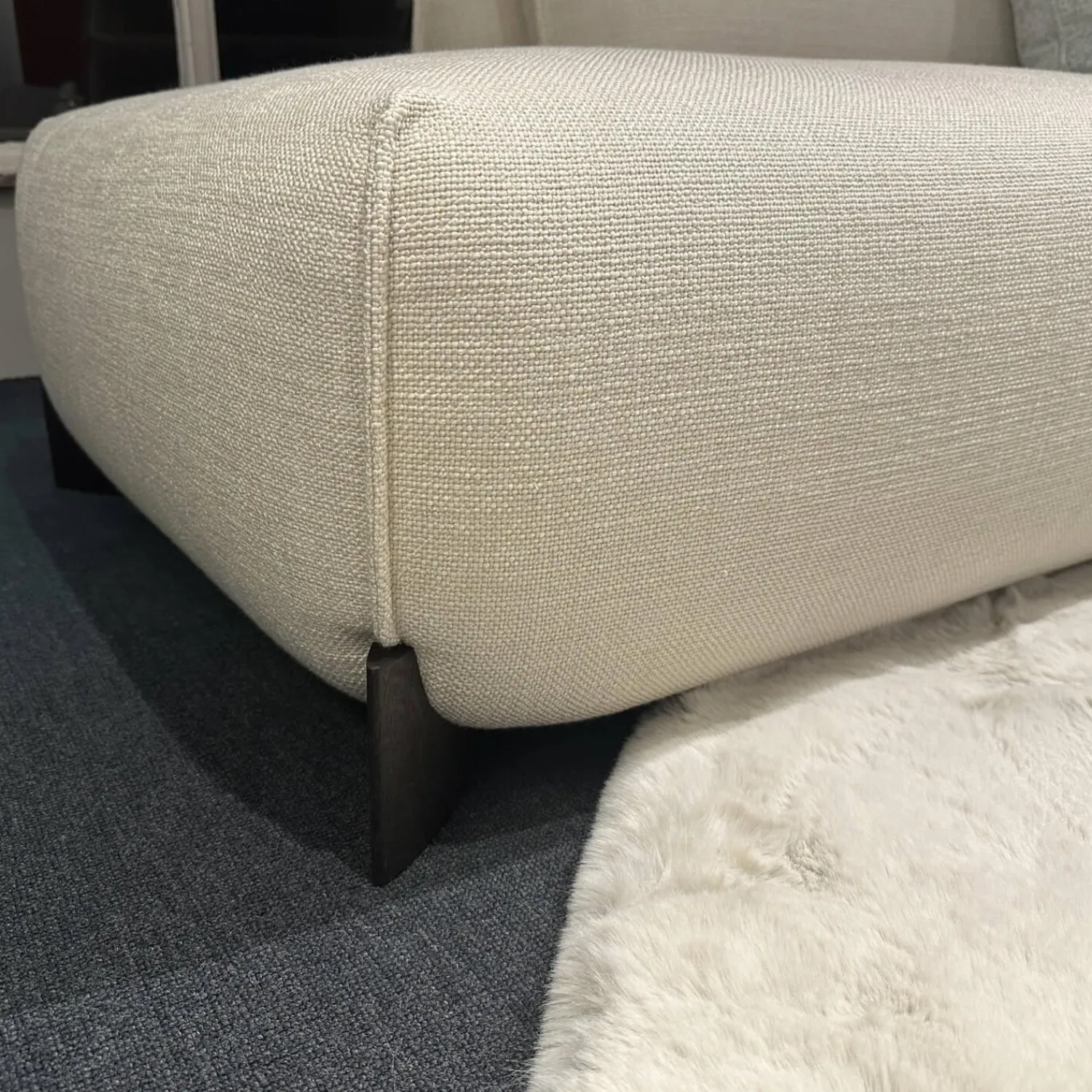 Leolux Ecksofas|Sofakombination Naila Stoff Essential 26 Egret Beige Fuß Eiche Night Matt