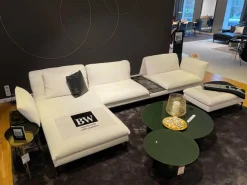 Bielefelder Werkstätten Wohnlandschaften|Sofalandschaft Heaven Stoff Queen 171 Wollweiß Weiß Metallfuß Rund Matt Schwarz Auflagetischplatte Quarzit Dunkel Mit Hocker