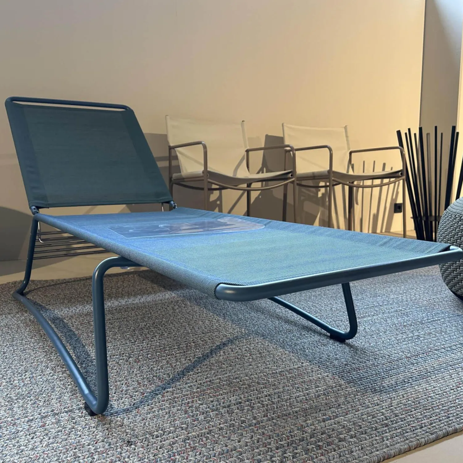 Weishäupl Gartenliegen|Sonnenliege Balcony Bespannung Batyline Eden Grünblau Meliert Gestell Edelstahl Rauchblau Pulverbeschichtet