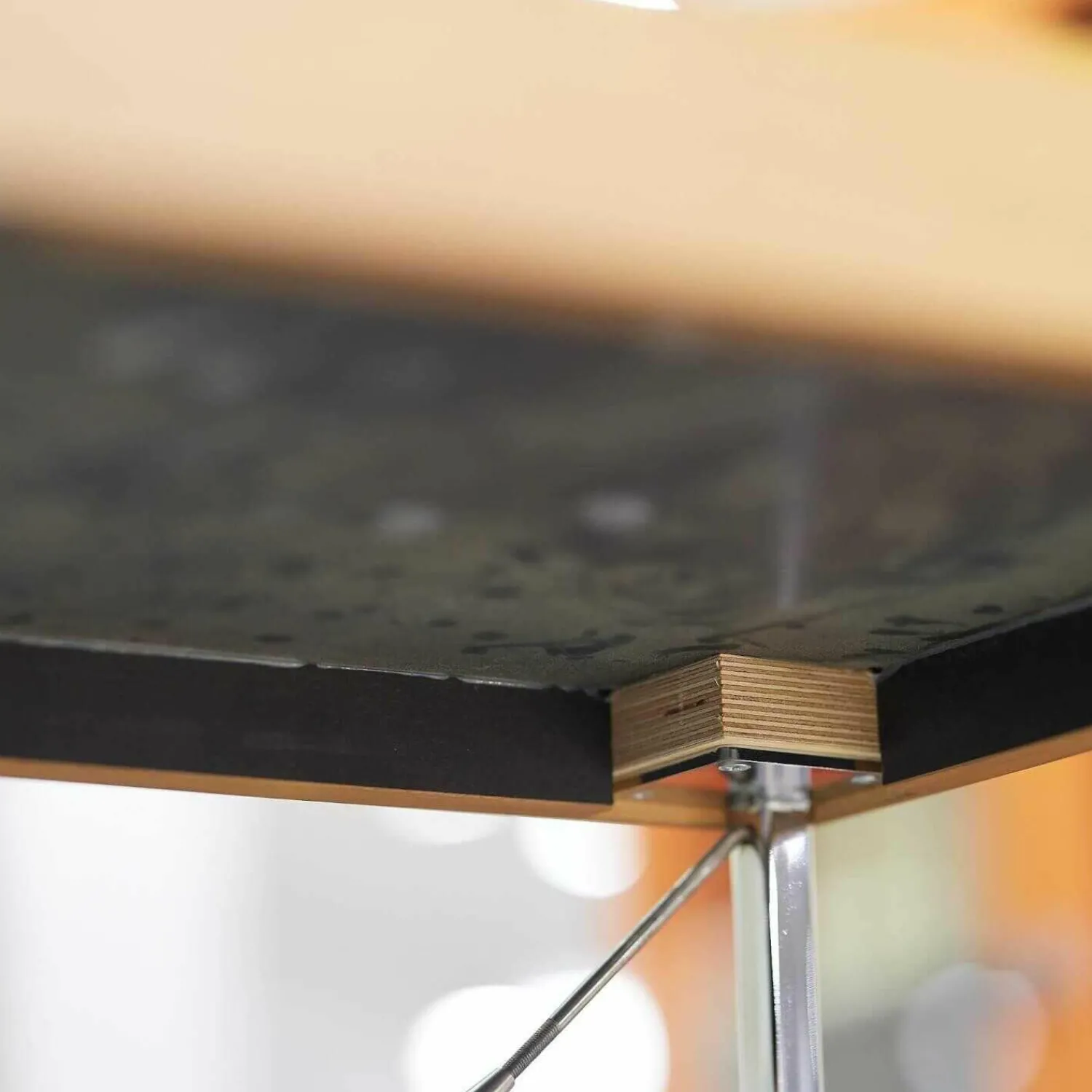 Rolf Benz Esstische|Stehtisch Nussbaum Furniert Gestell Stahl Hochglanz Verchromt