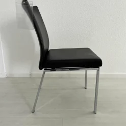Draenert Einzelstühle|Stuhl 2010 Linus Bezug Leder Nummer 89001 Schwarz Gestell Rechteckrohr Hochglanz Chrom