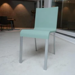 Vitra Einzelstühle|Stuhl 03 Sitzschalenfarbe Mint Untergestell Pulverbeschichtet Silber Glatt