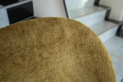 Gubi Einzelstühle|Stuhl Beetle Innen Stoff Mumble Glamour Moosgrün Grün Außen Eiche Semi Matt Lackiert Gestell Schwarzchrom