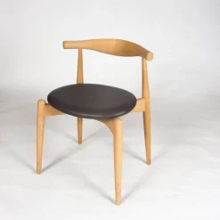 Carl Hansen & Søn Einzelstühle|Stuhl CH20 Elbow Chair Leder Loke 7110 Gestell Eiche Geseift