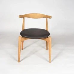 Carl Hansen & Søn Einzelstühle|Stuhl CH20 Elbow Chair Leder Loke 7110 Gestell Eiche Geseift