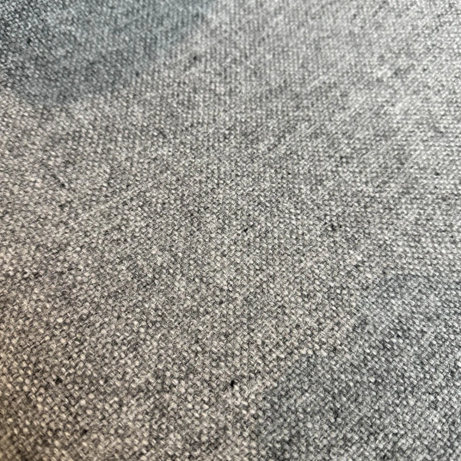 Fritz Hansen Einzelstühle|Stuhl Die Serie 7 Stoff Hallingdal Grau 130 Rücken Esche Schwarz Gestell Metall 3107 Schwarz Pulverbeschichtet