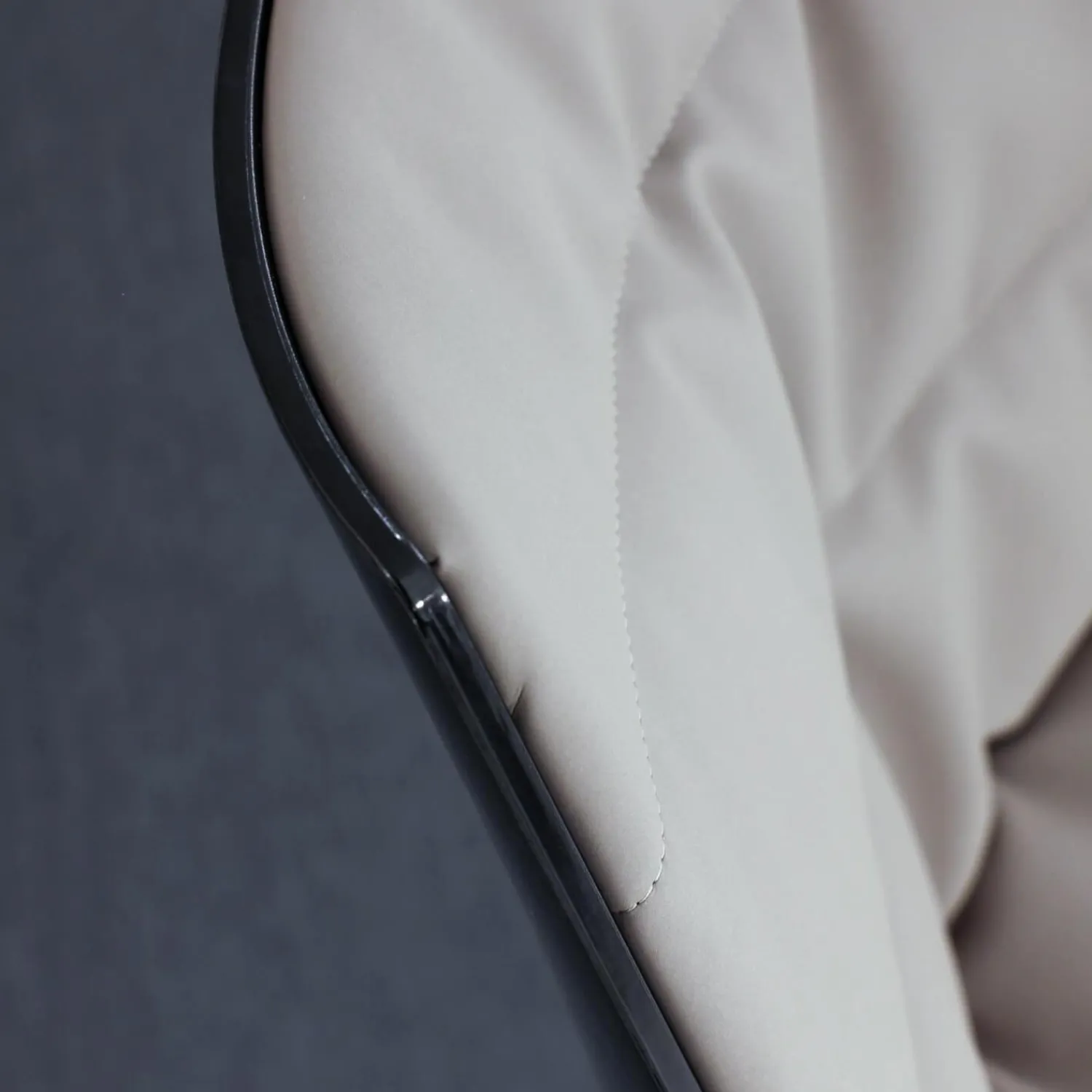 MDF Italia Einzelstühle|Stuhl Flow Chair Gepolstert Bezug Stoff F Londra R304 Farbe 5 Schlamm Gestell S041 Graftitgrau