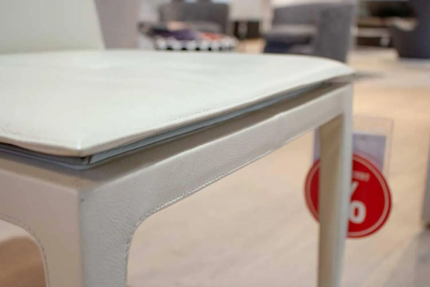 Poltrona Frau Einzelstühle|Stuhl Fritzgerald Bezug Leder Creme