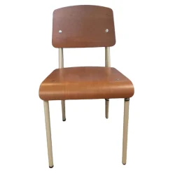 Vitra Einzelstühle|Stuhl Standard Von Jean Prouvé Nussbaum Stahl Pulverbeschichtet Farbe Prouvé Blanc Colombe