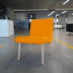 Walter Knoll Einzelstühle|Stuhl Vostra Wood Bezug Divina 3 Farbe 426 Papaya Gestell Eiche Weiß Pigmentiert Geölt