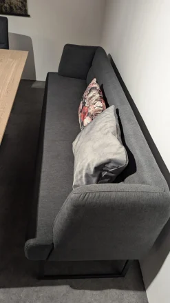 K+W Stuhlsets|Stuhlgruppe 6222 Mit Bank Stoff 0565 82 Fango Grau Gestell Metall Schwarz Inklusive 2 Kissen