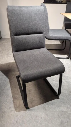 K+W Stuhlsets|Stuhlgruppe 6222 Mit Bank Stoff 0565 82 Fango Grau Gestell Metall Schwarz Inklusive 2 Kissen