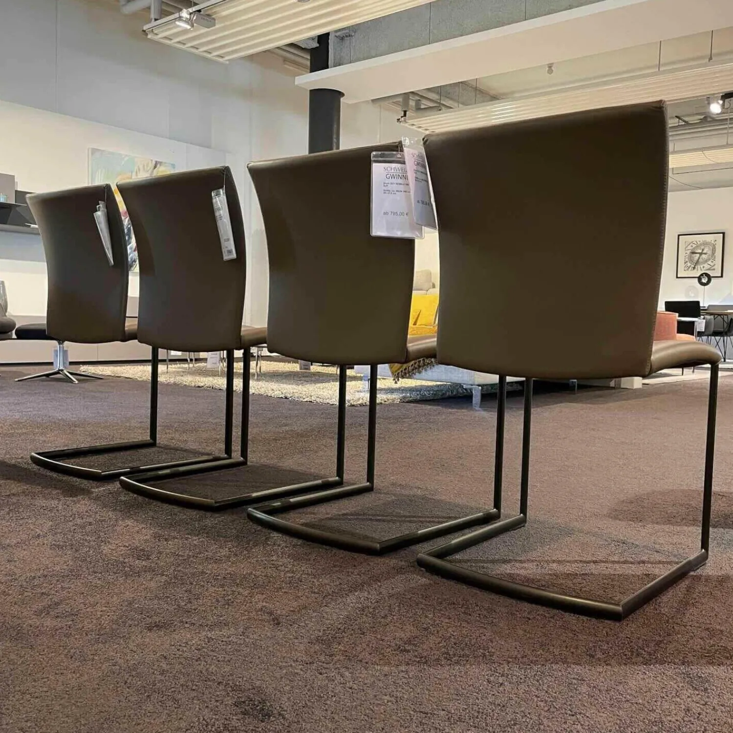 Draenert Stuhlsets|Stuhlset 2071 Nobile Swing Soft Leder I L627 Gestell Dunkelbronze