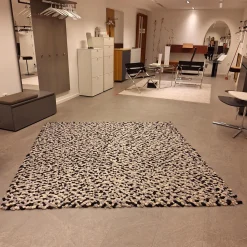 Fabrica de Tapetes Teppiche|Teppich 200x200 Spots Grau Weiß Schwarz 100% Wolle