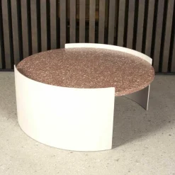 Cassina Gartentische|Tisch Mod. 554 Bowy Outdoor Weiß Rot Gestell Aluminium Elfenbein Gebeizt Gaufriert