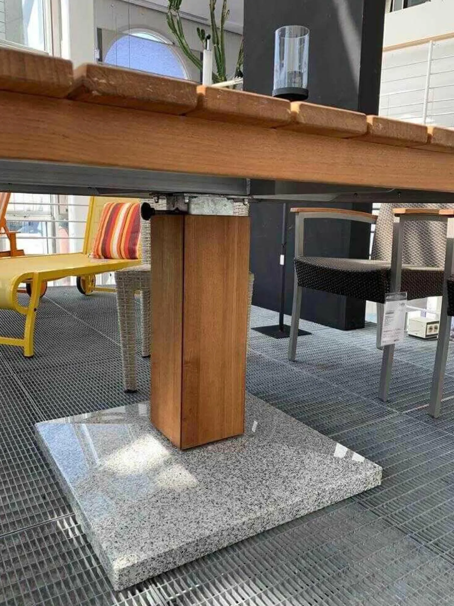 Weishäupl Gartentische|Tisch Outdoor Cabin Teak Granit