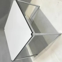 USM Haller Beistelltische|Tisch Quadratisch 100x100 Platte Kunstharz Perlgrau Gestell Verchromt