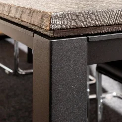 Janua Esstische|Tisch S600 Eiche Geköhlt Ton Grau Füße RAL 9005 Tiefschwarz Pulverbeschichtet Matt