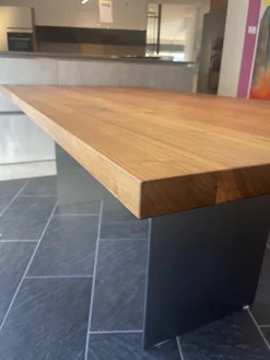 kf furniture Esstische|Tisch Theben 3000 Platte Astiger Nussbaum Gestell Stahl Geschliffen Matt Lackiert Schwarz