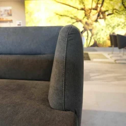 K+W Essgruppen|Tischgruppe Cassia Mit 4 Stühlen Und Bank Wildeiche Bianco Metall Schwarz