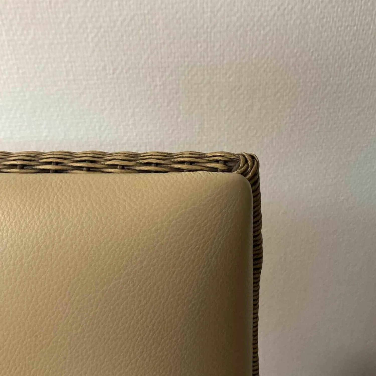 Pönnighaus Essgruppen|Tischgruppe Veneto Rüster Geölt Tisch Ausklappbar mit Bank und 3 Stühlen