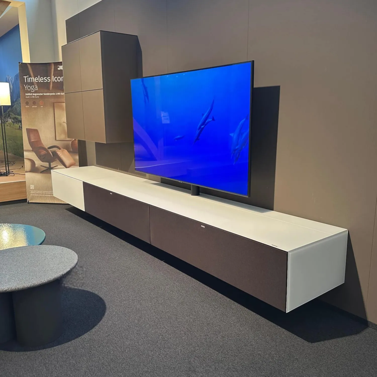 Spectral Smart Furniture Wohnwände & Tv-Lowboards|TV Kombination Ameno Korpus Lack Black Schwarz Front Glas Metallic Bronze Und Stoff Carbon Glas Snow Weiß