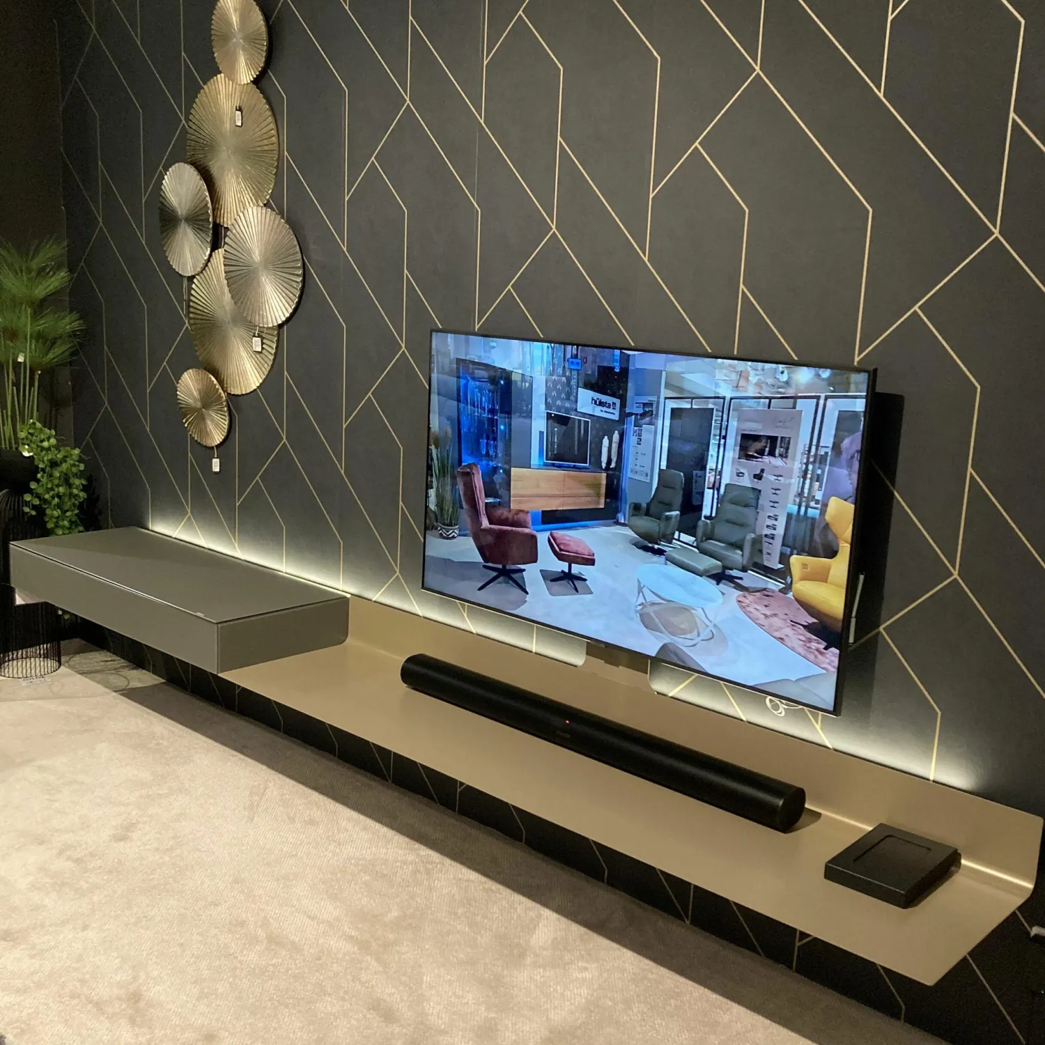 Spectral Smart Furniture Wohnwände & Tv-Lowboards|TV Lowboard Air Front Glas Granit Grau Satiniert Air Board Metall Champagner Grau Beige Inklusive LED Beleuchtung Und Charge Bar