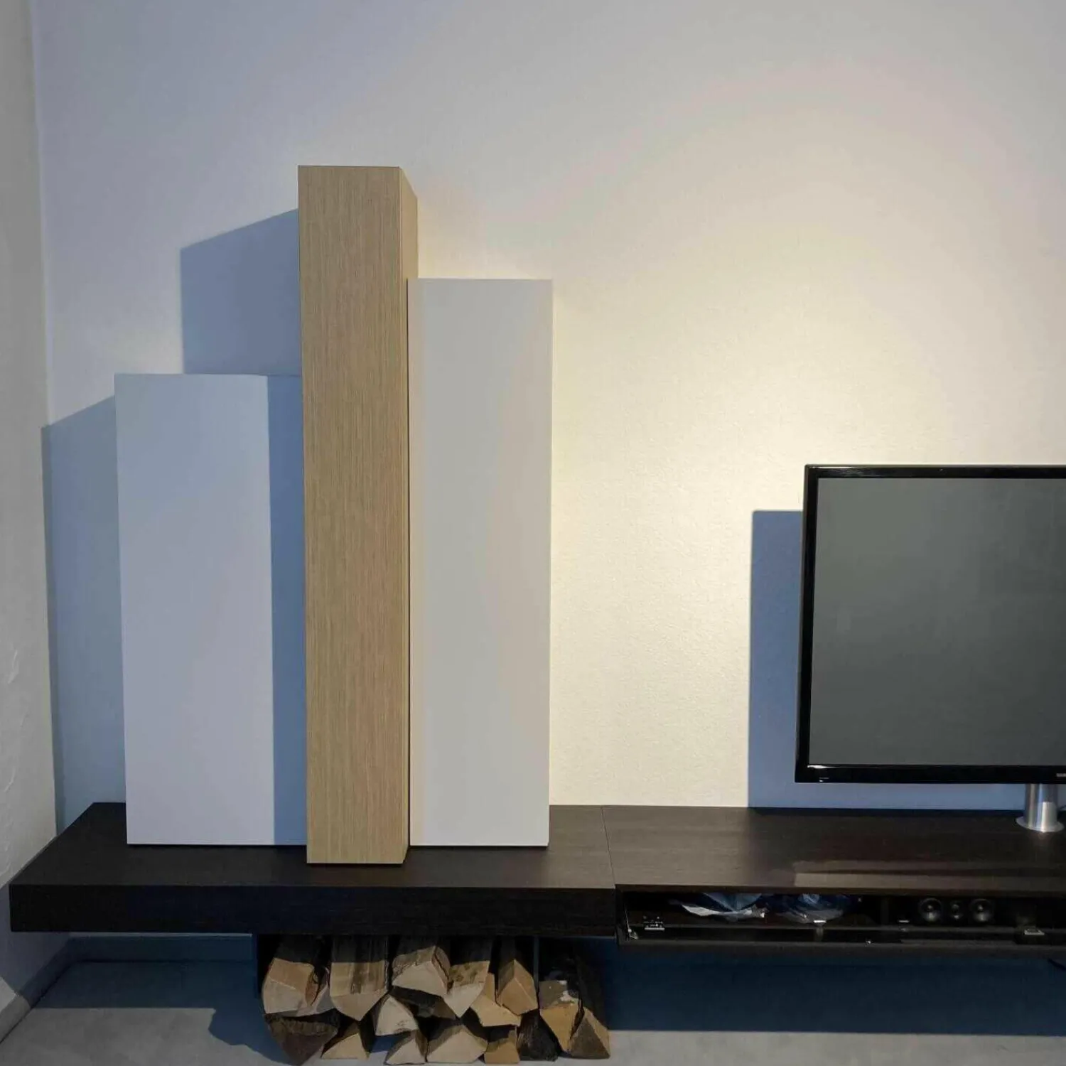 Spectral Smart Furniture Wohnwände & Tv-Lowboards|TV-Board Twenty Eiche mit Soundsystem und TV-Halterung