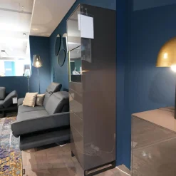 JOOP! Vitrinen & Highboards|Vitrine 71812 Schiefergrau Hochglanz Kufe Metall Schwarz Inklusive Beleuchtung