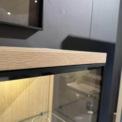 Team 7 Vitrinen & Highboards|Vitrine Cubus Eiche Weißöl mit Klarglas