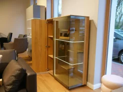 Team 7 Vitrinen & Highboards|Vitrine Filigno Eiche Natur Geölt Braun Rauchglas Mit Beleuchtung Und Fernbedienung