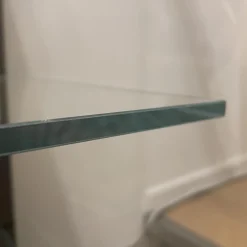 Interlübke Vitrinen & Highboards|Vitrine Just Cube Light mit Beleuchtung Korpus Lack Rückwand Eucalyptus 5 Glasböden und Abdeckplatte