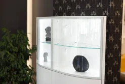 Hülsta Vitrinen & Highboards|Vitrine Navis Pure Weiß Lack mit Hängeelement
