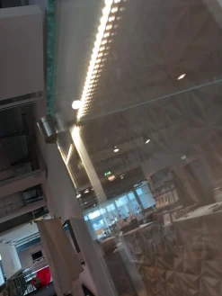 Dreieck Vitrinen & Highboards|Vitrine Solus LED Line Glas Korpus Optiwhite Weiss Böden Und Rückwand Samtcolor Lackiert 9010 ReinweissKlar Mit Beleuchtung Ohne Dekoratio