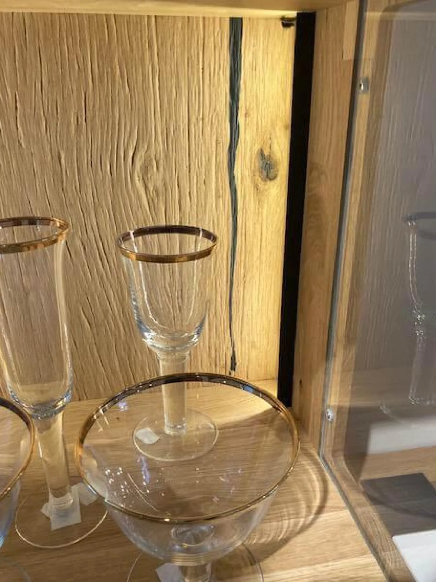 Natura Wohnwände & Tv-Lowboards|Vitrine Tucson Wildeiche Massiv Gebürstet Und Lack Graphitgrau Mit Beleuchtung