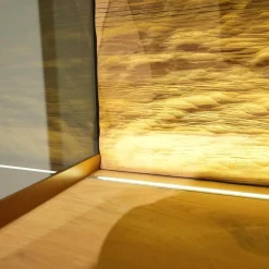 Voglauer Vitrinen & Highboards|Vitrine Vcuben Wildeiche Rustikal Metall Kupfer Bronze Inklusive Beleuchtung