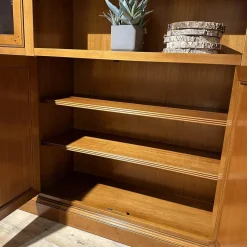 Zanchettin Vitrinen & Highboards|Vitrinie Kings College Vollholz Nussbaum Z 48 Kornfarbig Gewischt Beschläge Florence Bronziert