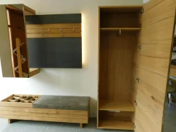 Voglauer Garderoben|Wandgarderobe V Organo Wildeiche Rustiko Akzent Schwarz Mit Vorsatzspiegel Und Beleuchtung