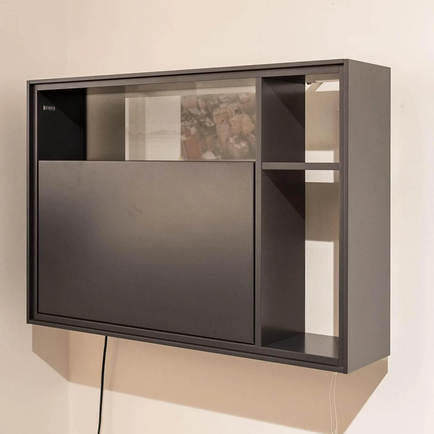 Interlübke Regale|Wandregal Bookless Lack Anthrazit M21 Glasrückwand Mit Beleuchtung