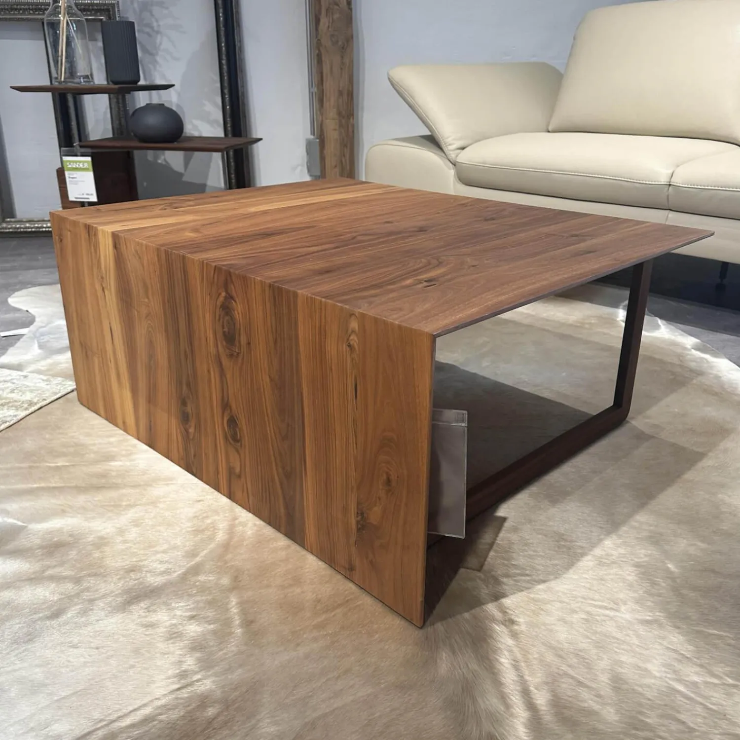 Scholtissek Beistelltische|Wendetisch Astiger Nussbaum Massiv Natur Geölt