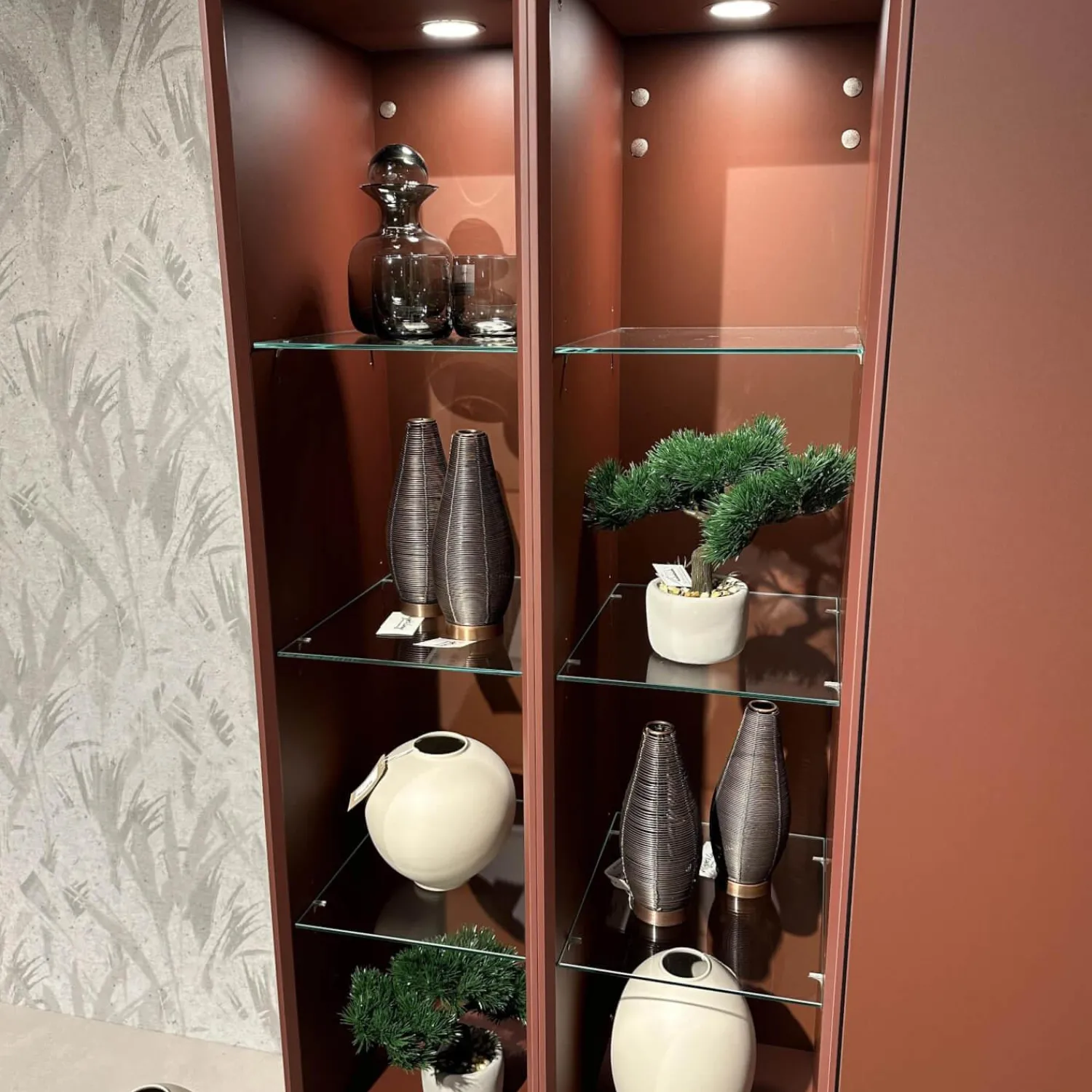 Nobilia Wohnwände & Tv-Lowboards|Wohnkombination 371 Riva Lack 842 Beton Sand Beige Und 122 Sand Rot Mit Beleuchtung