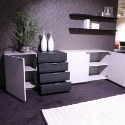 Global Wohnwände & Tv-Lowboards|Wohnkombination 4450 Vorschlag 8185 Lack Platingrau Griffe Titangrau Regalböden Eiche Schwarz Echtholzfurniert